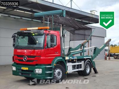 Mercedes-Benz Axor 1824 Axor 4X2 NL-Truck 14tons HYVA skiploader Automatic Euro 5 vendida por BAS World B.V.
