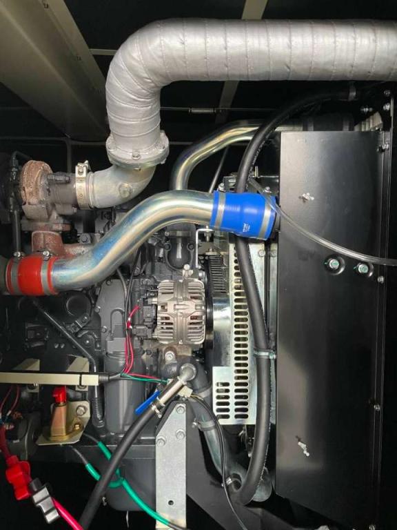 Iveco NEF45TM3 - 132 kVA Generator - DPX-19792 Foto 9