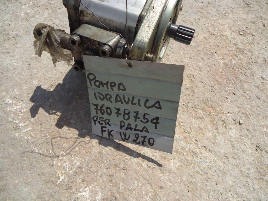 Bomba hidráulica para Fiat Kobelco W270 - CODICE 76078754 Foto 3