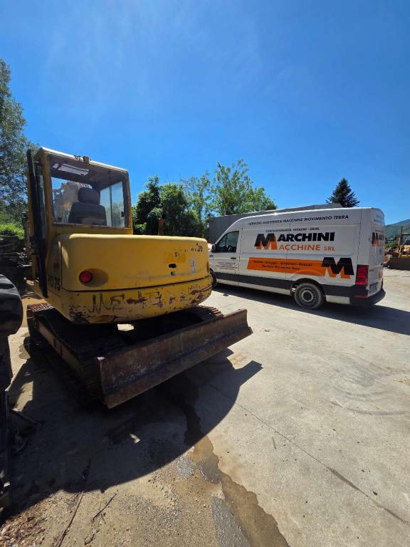 Komatsu PC 75 Foto 2