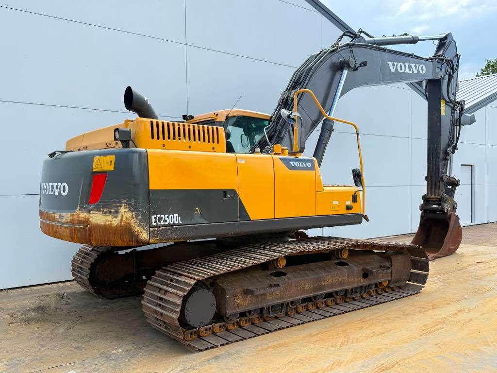Volvo EC250DL - Hammer Lines / Automatic Greasing Foto 5