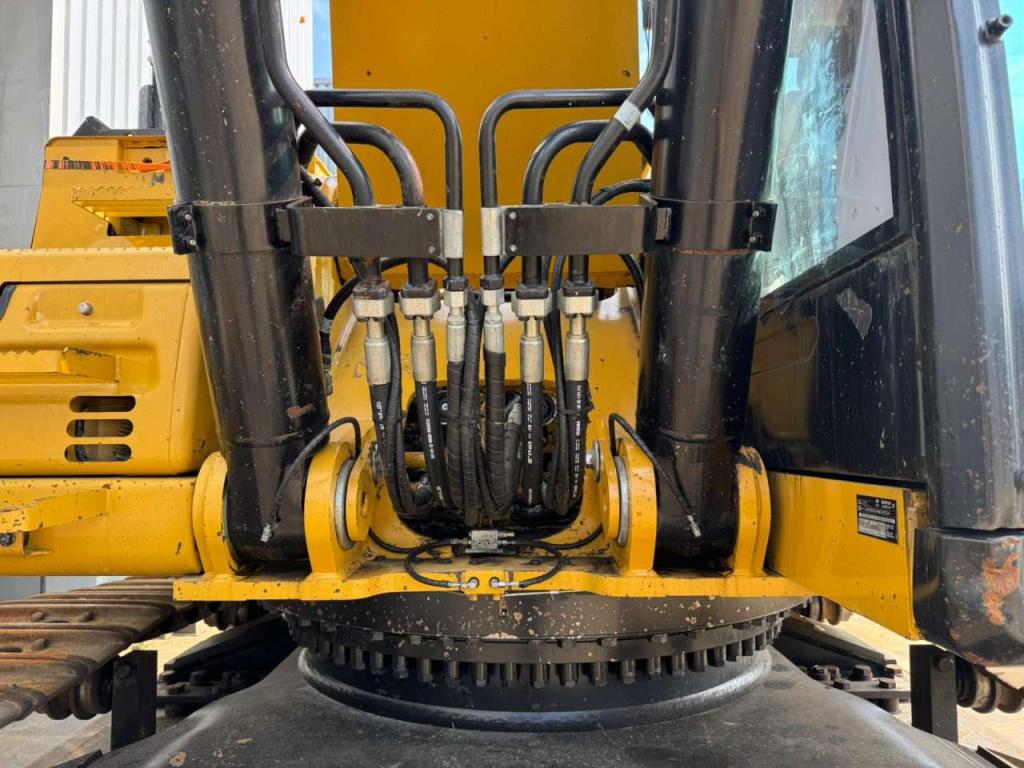 Caterpillar 352F Foto 17
