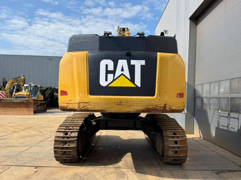 Caterpillar 352F Foto 4