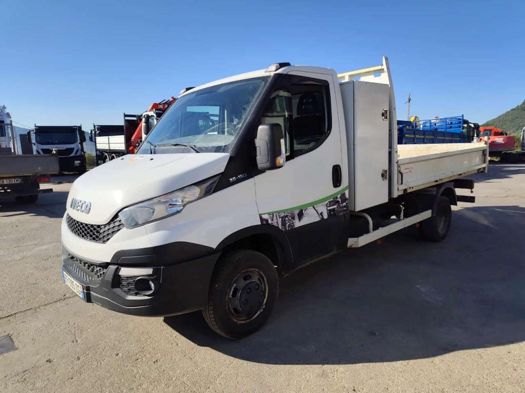 Iveco DAILY 35-150 Foto 10