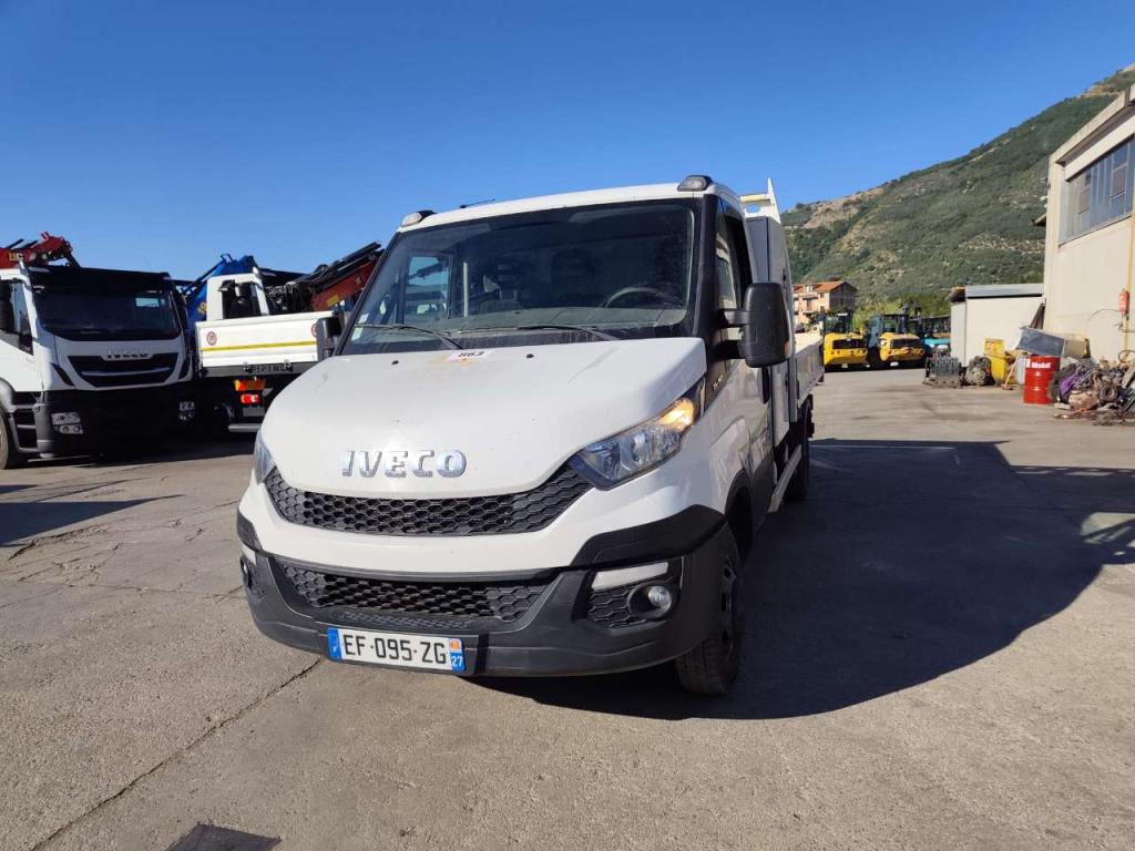 Iveco DAILY 35-150 Foto 12