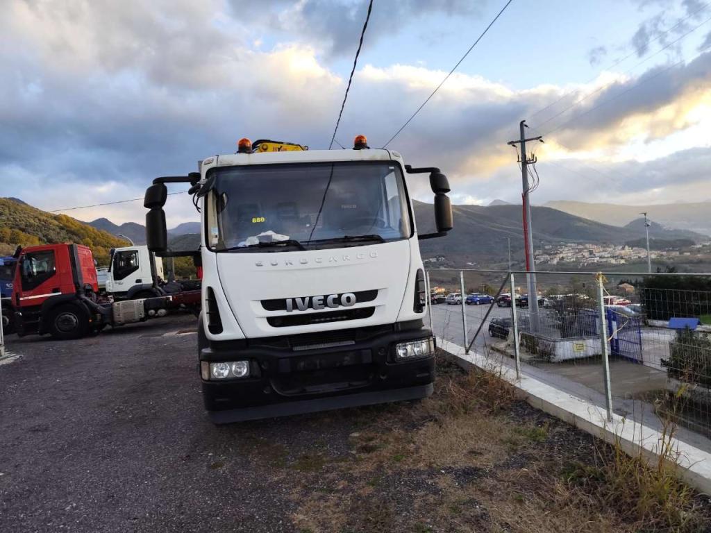 Iveco EUROCARGO 180E25K Foto 24