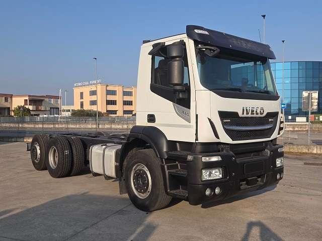 Iveco Stralis AD 260S33 Y/PS Foto 2