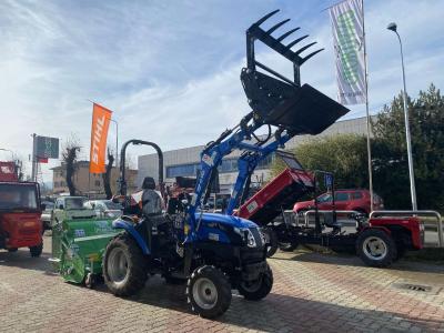 Solis S 26 con CARICATORE GIRAUDO & BENNA con RITEGNO IDRAULICO vendida por Giordano Srl