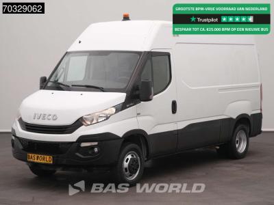 Iveco Daily 35C14 Luchtvering Euro6 Trekhaak Dubbellucht Airco L2H2 L2 3520 Airco Cruise control vendida por BAS World B.V.