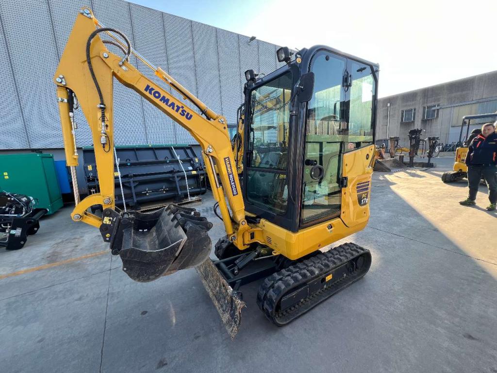 Komatsu PC17R-5 Foto 3
