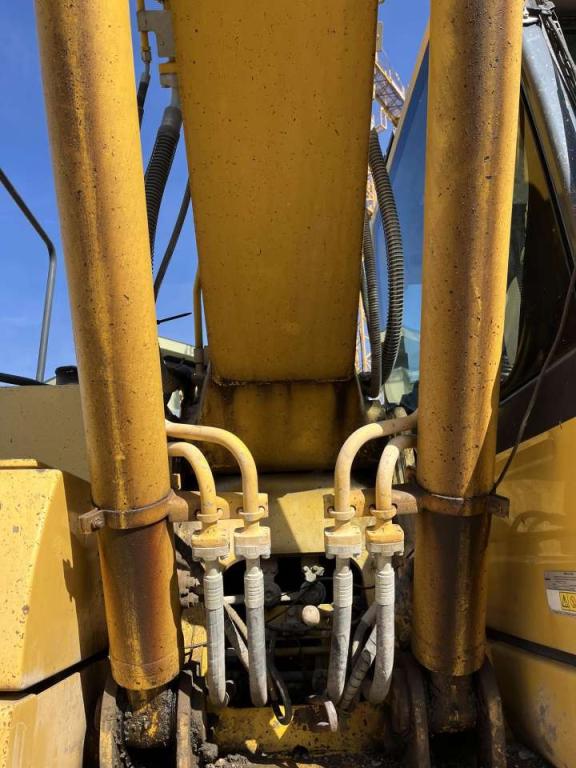 Komatsu PC210NLC-8 Foto 23