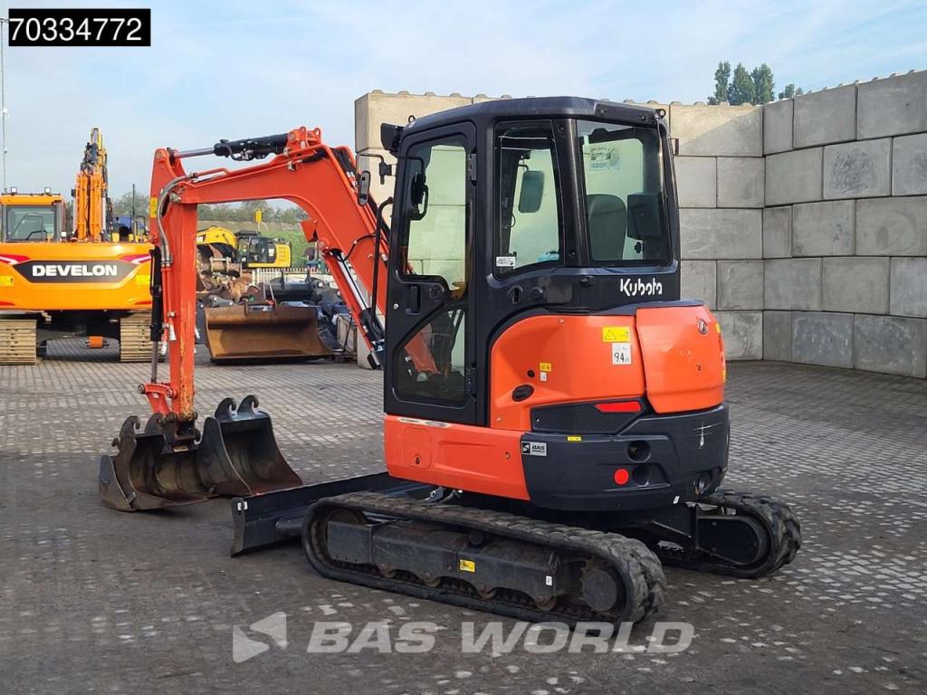Kubota U36 -4 3 Buckets Foto 3