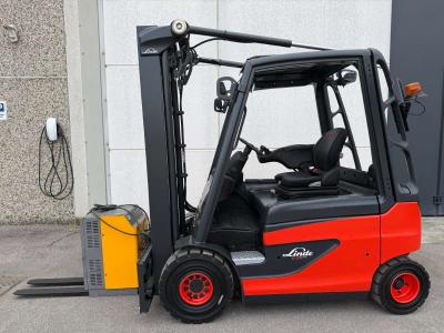 Linde E25-01 vendida por B.R.B. Spa