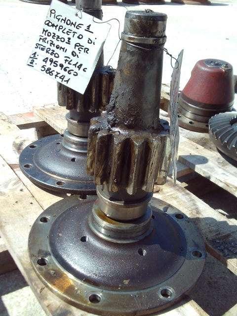 Piñón para embragues de dirección para Fiat Allis FL14C - CODICE PIGNONE 4959660 - CODICE MOZZO 586741 Foto 2