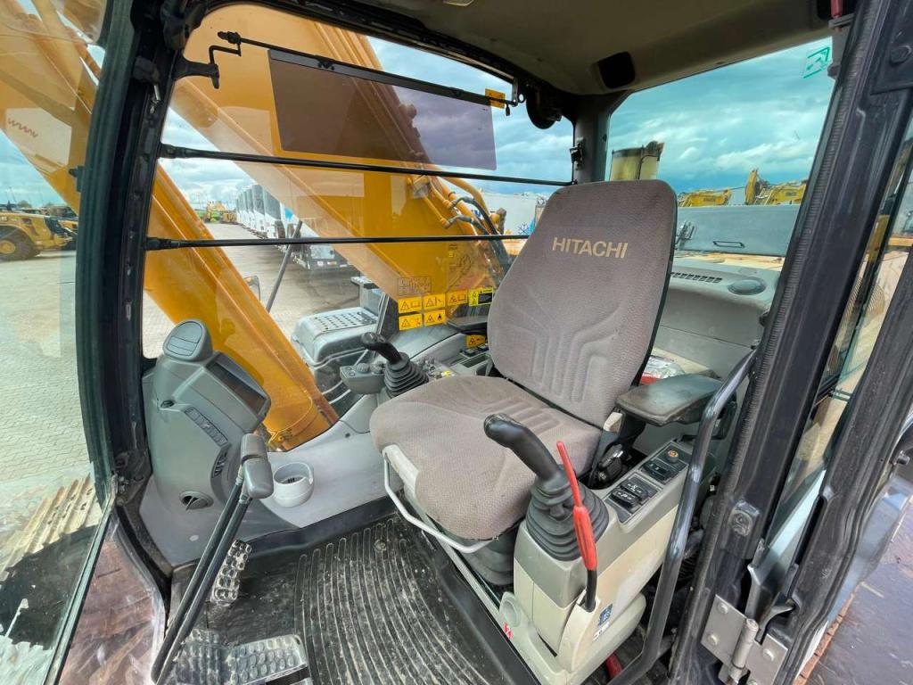 Hitachi ZX350LCN-5 Foto 18