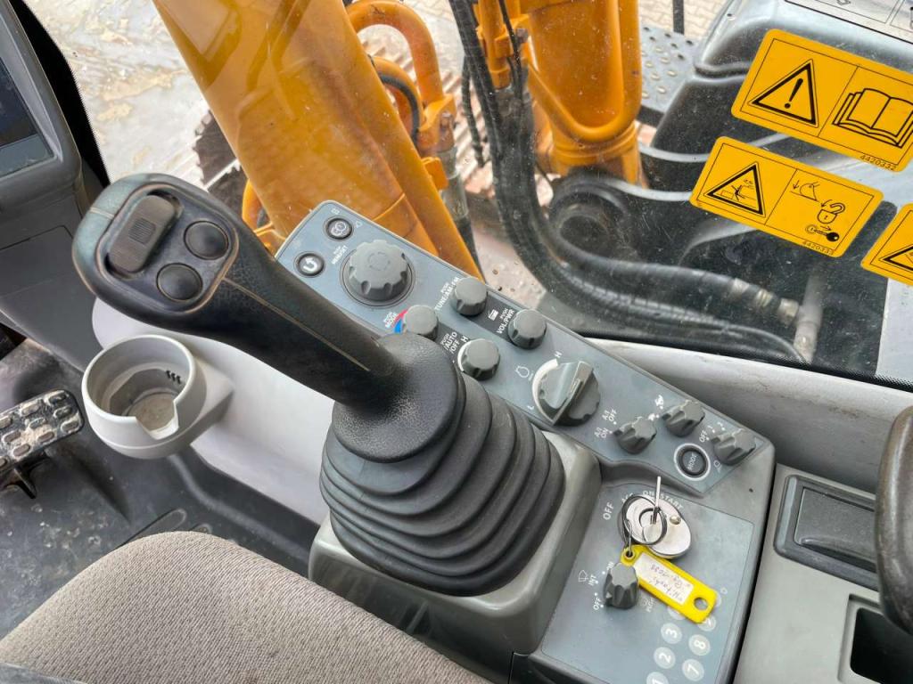 Hitachi ZX350LCN-5 Foto 20