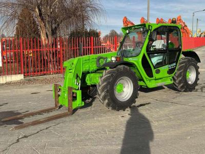 Merlo P28.8L PLUS 4x4 vendida por Massucco T. Srl