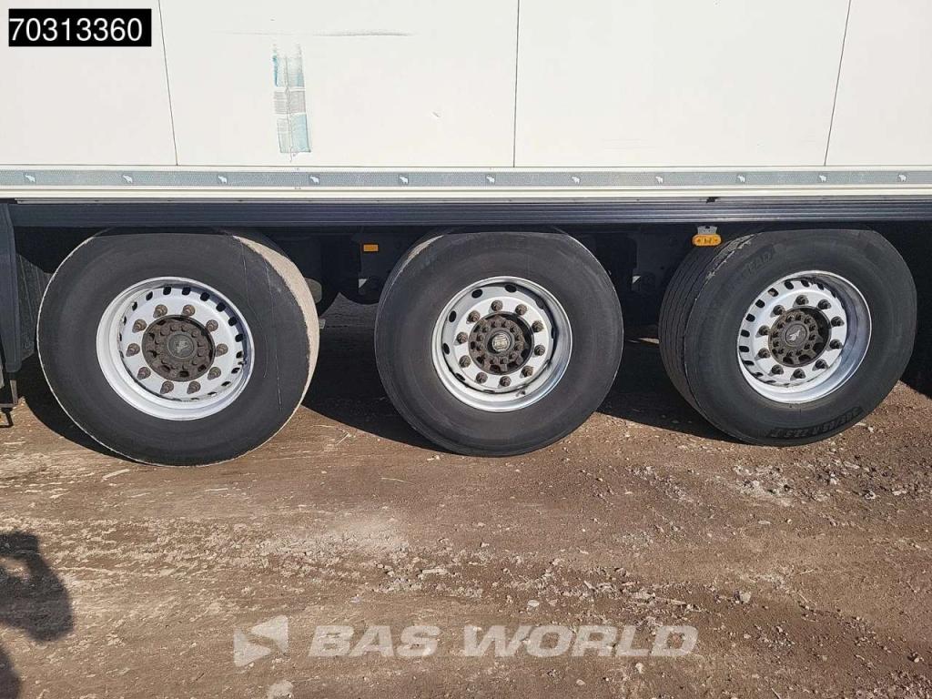 Schmitz SCB*S3B 3 axles Meat Fleisch Doppelverdampfer Foto 16