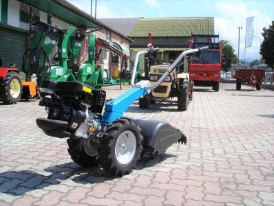 Bertolini 400 - MOTORE DIESEL EMAK vendida por Giordano Srl