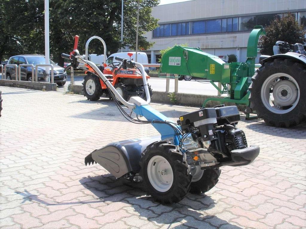 Bertolini 400 - MOTORE DIESEL EMAK Foto 4