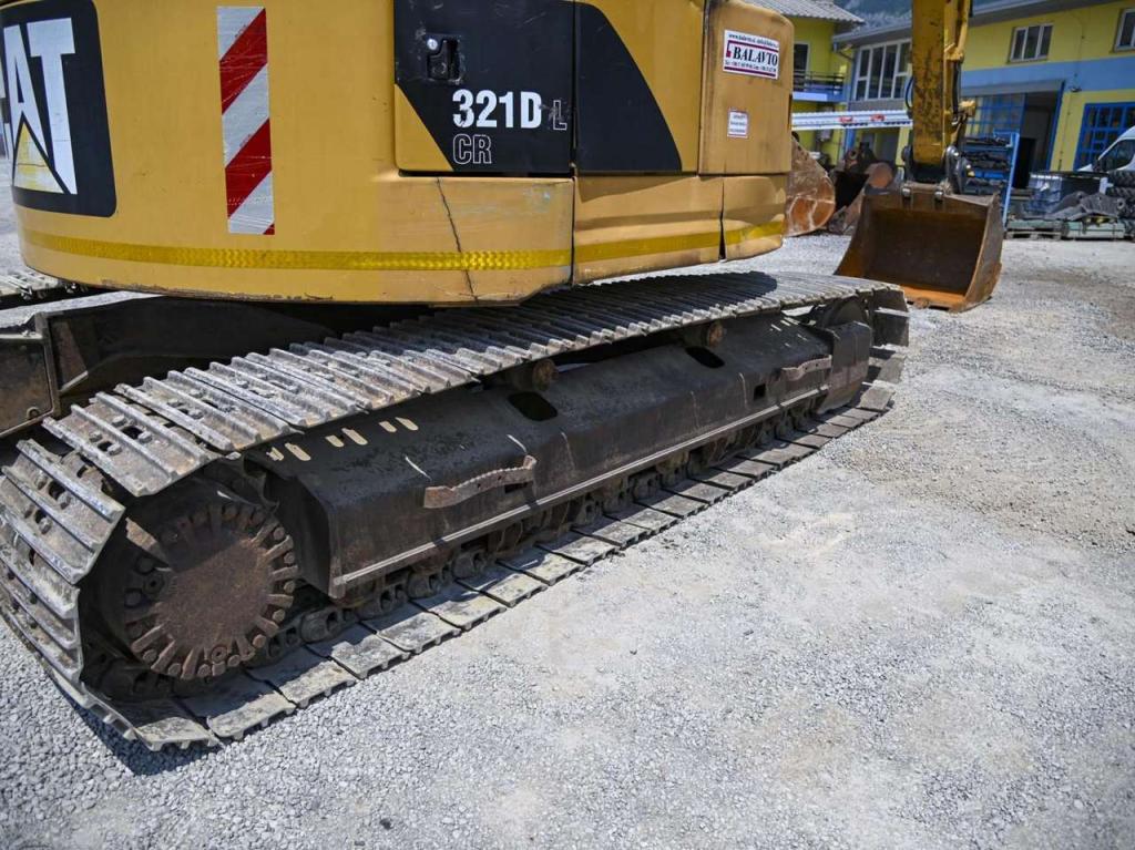 Caterpillar 321D Foto 25