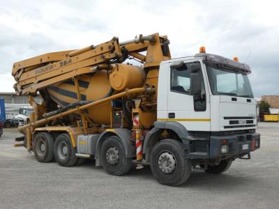 Iveco EUROTRAKKER 410E44H Foto 1