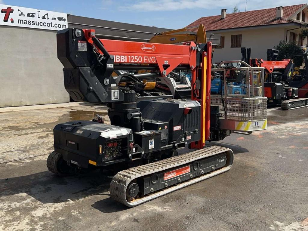 Almacrawler Jibbi 1250 EVO Foto 17
