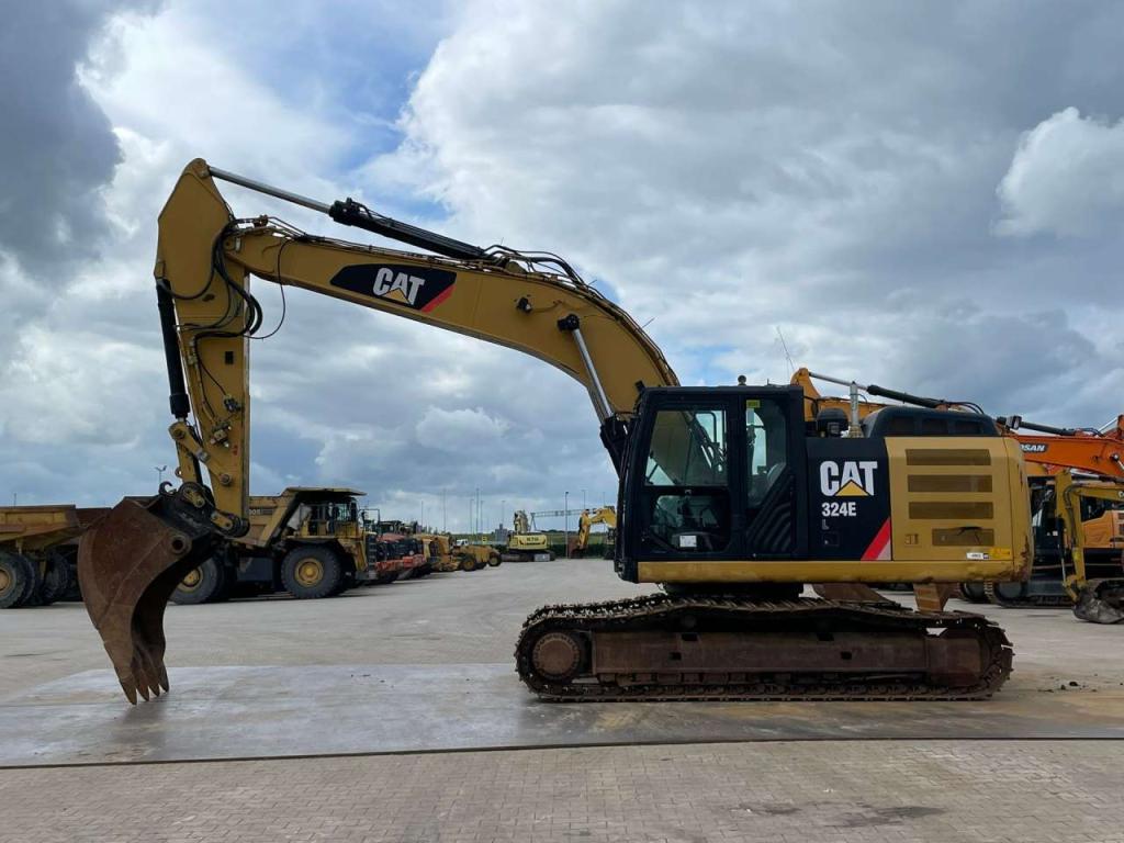 Caterpillar 324EL Foto 1