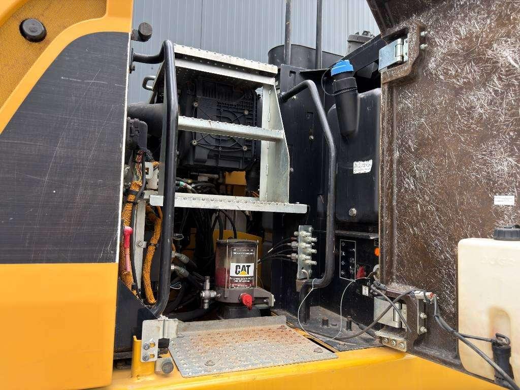 Caterpillar M318F Foto 18