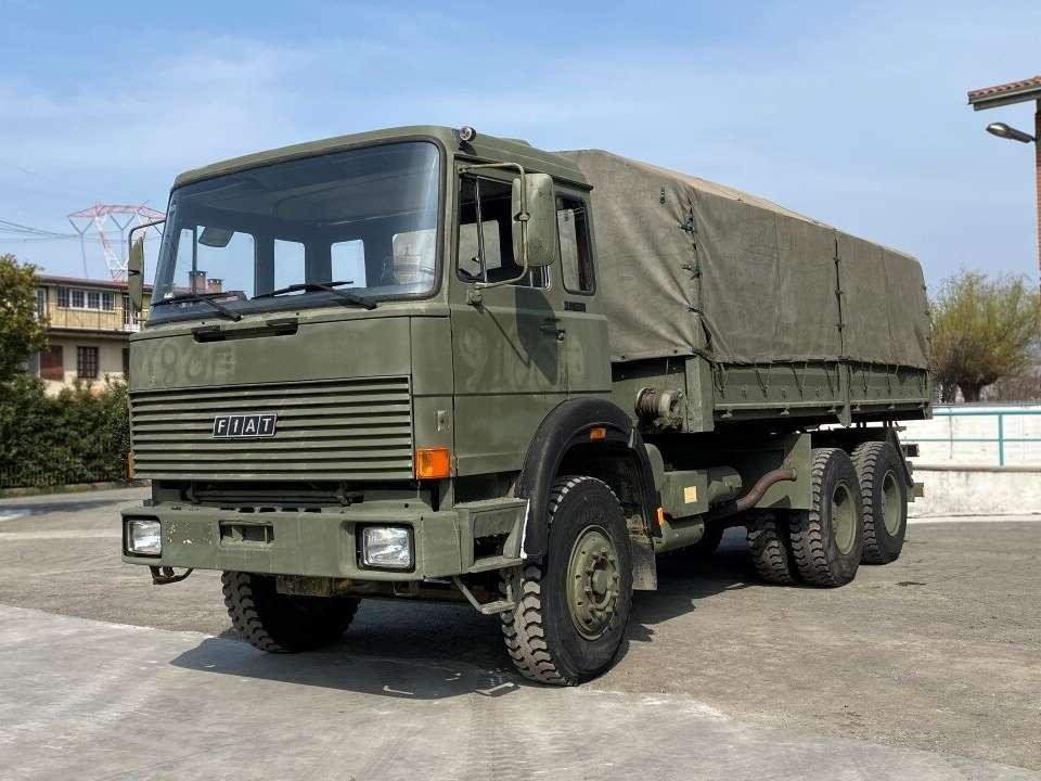 Iveco 260-35 Foto 1