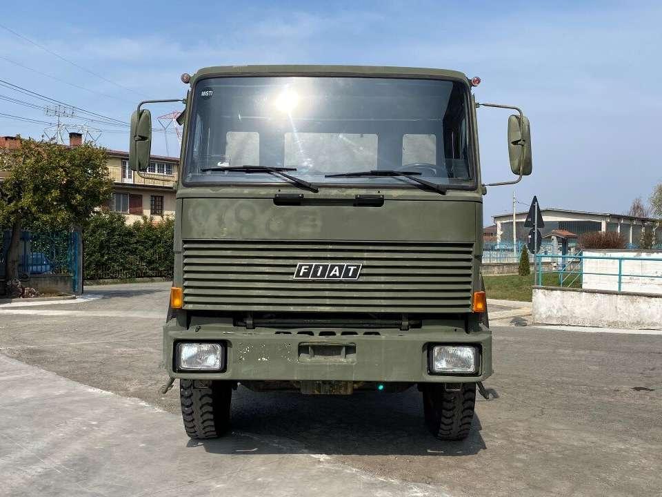 Iveco 260-35 Foto 15