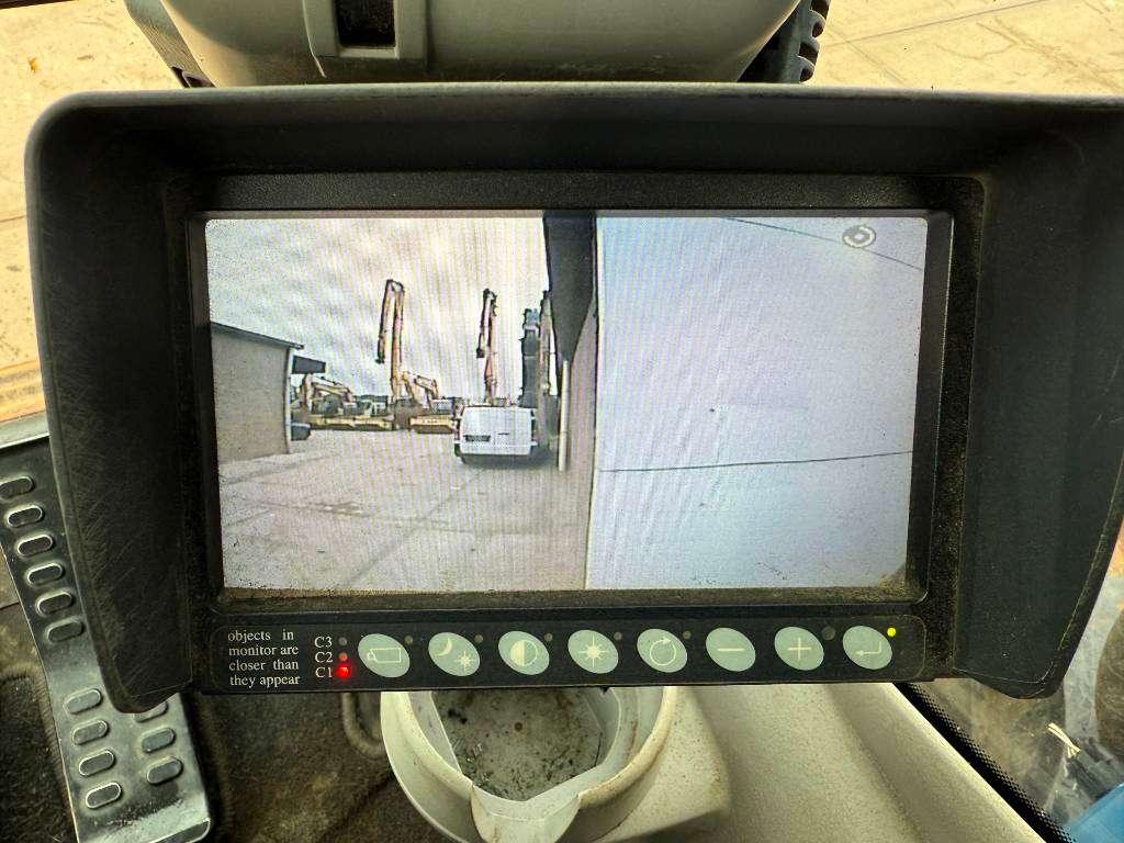 Hitachi ZX250LC-6 - Hammer Lines / Isuzu Engine Foto 10