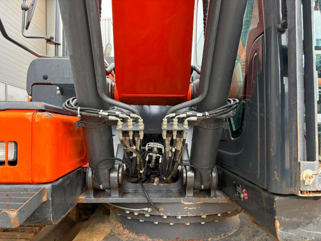 Doosan DX235NLC-5 Foto 28