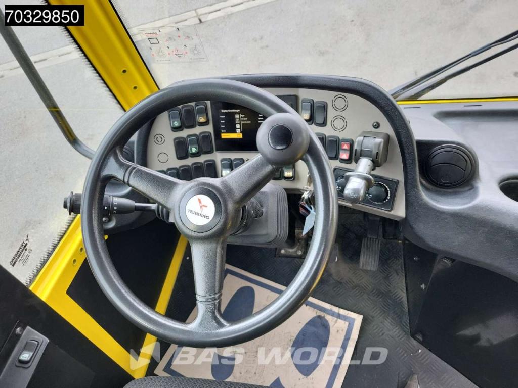 Terberg YT223 4X2 Big-Axle Hebesattel Foto 21