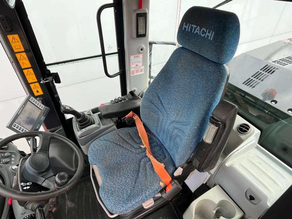 Hitachi ZW310-6 - Automatic Greasing / GOOD TYRES Foto 7