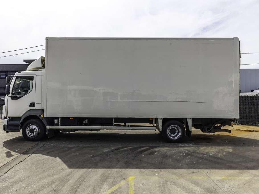 Volvo FL 240 (12T.) + DHOLLANDIA 2T. Foto 8