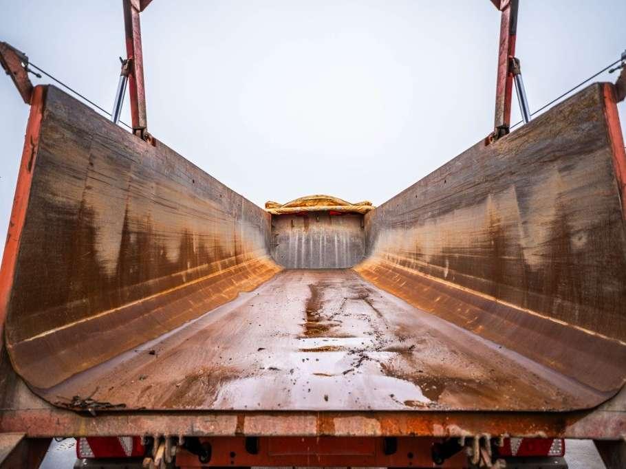 Galtrailer B2PS-10CNN - HYDR. ACHTERDEUR Foto 12