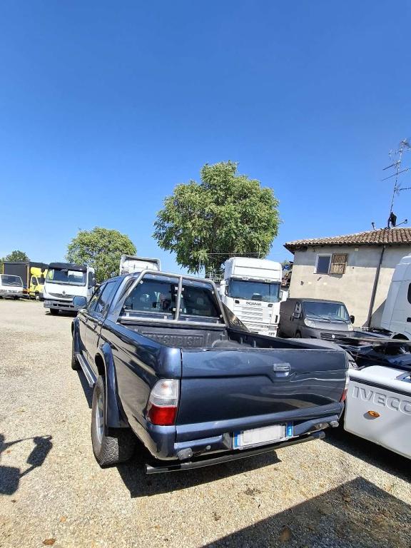 Mitsubishi L200 Foto 4