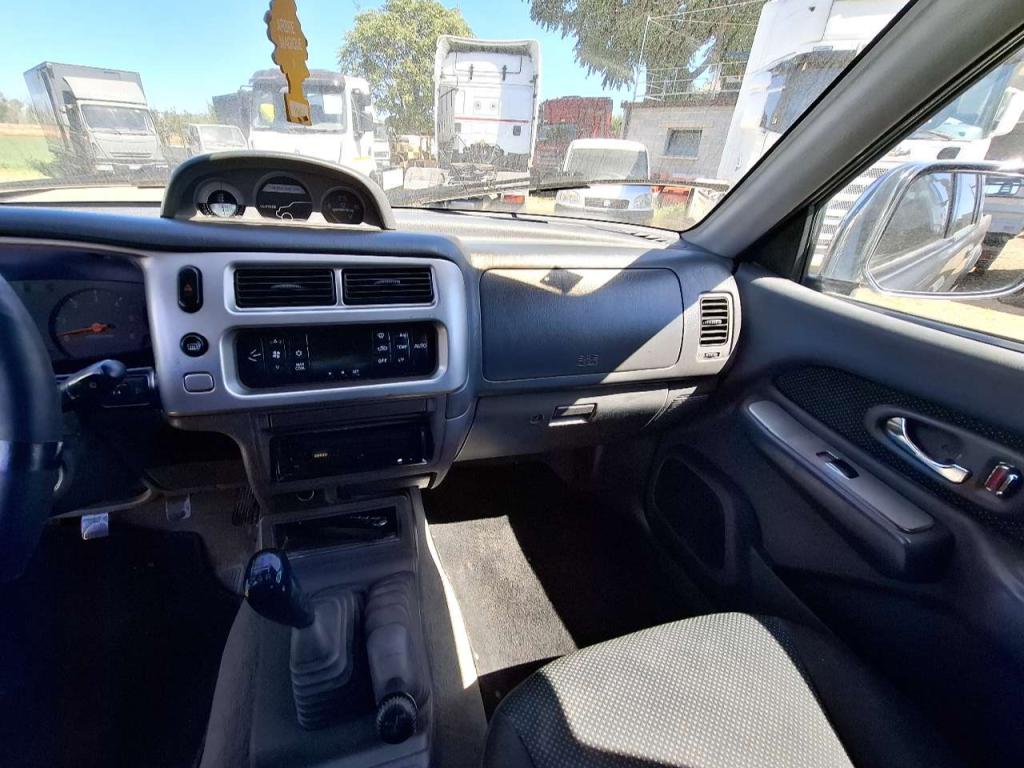Mitsubishi L200 Foto 8