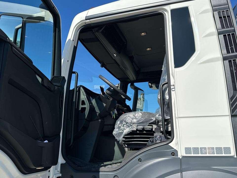Man TGS 41.520 8x4 Foto 15