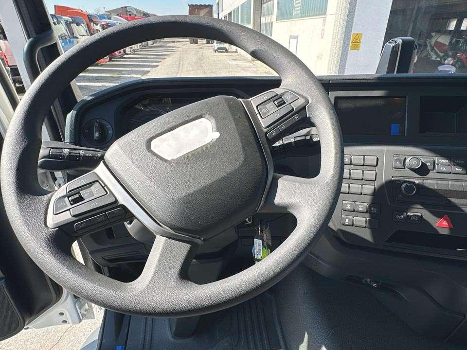 Man TGS 41.520 8x4 Foto 20