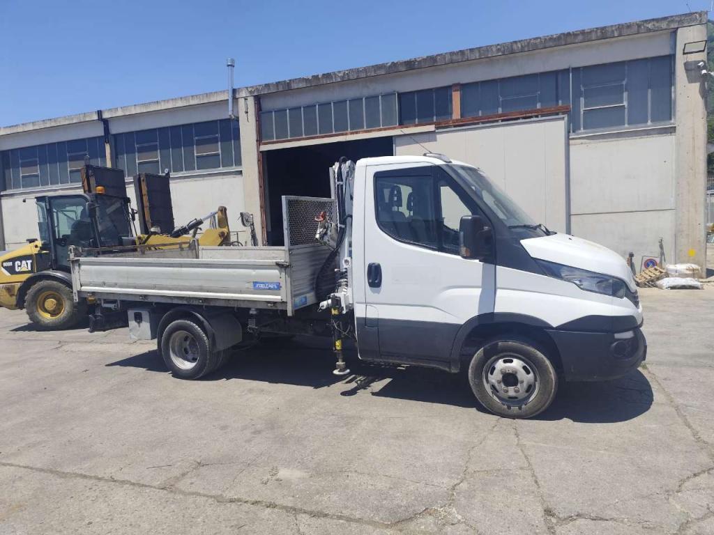 Iveco DAILY 35-120 Foto 11