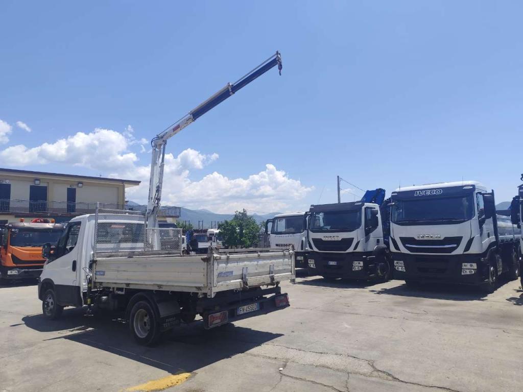 Iveco DAILY 35-120 Foto 27