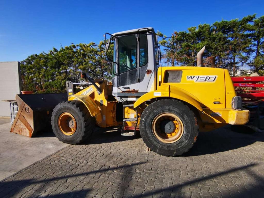 New Holland W130 Foto 2