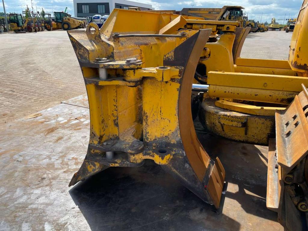 Komatsu D61PXi-24 Foto 17