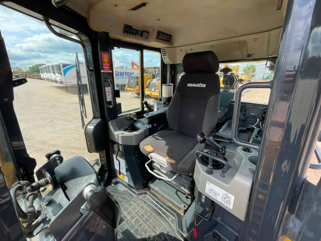 Komatsu D61PXi-24 Foto 19