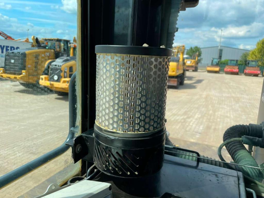 Komatsu D61PXi-24 Foto 26