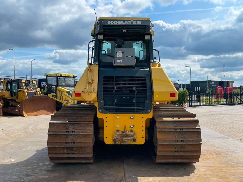 Komatsu D61PXi-24 Foto 4