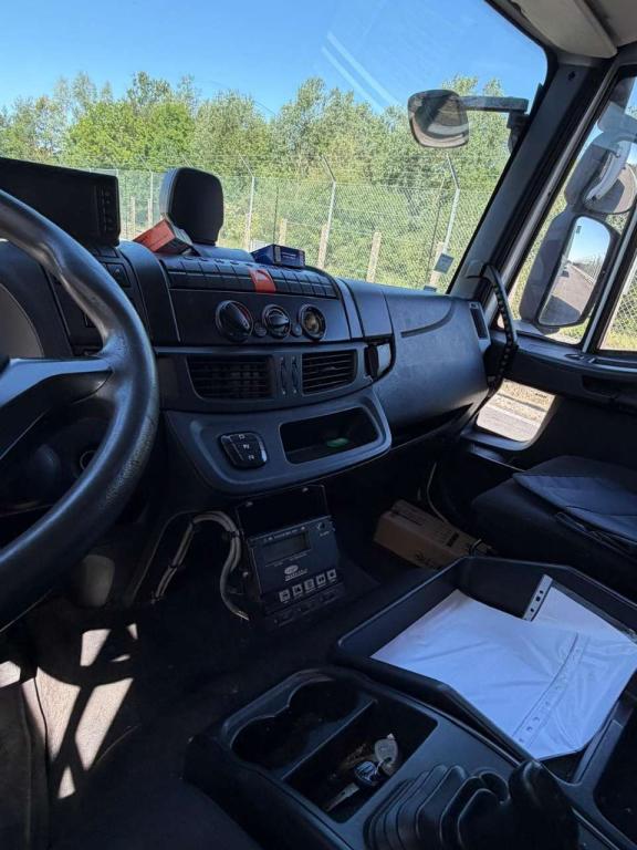 Iveco EUROCARGO CUBE 190-280L Foto 2