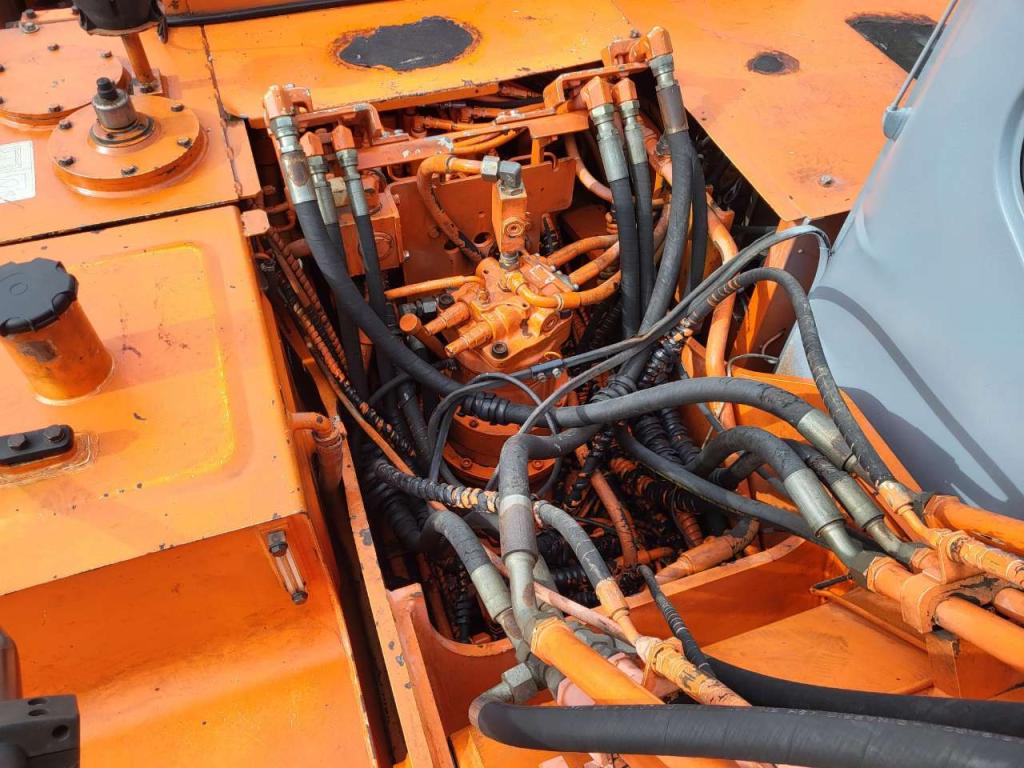 Fiat Kobelco EX215W Foto 17